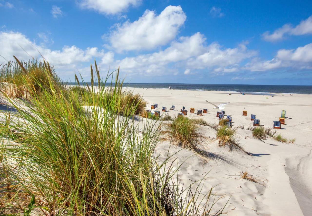 Hotel Friesenhof Juist Island Buitenkant foto